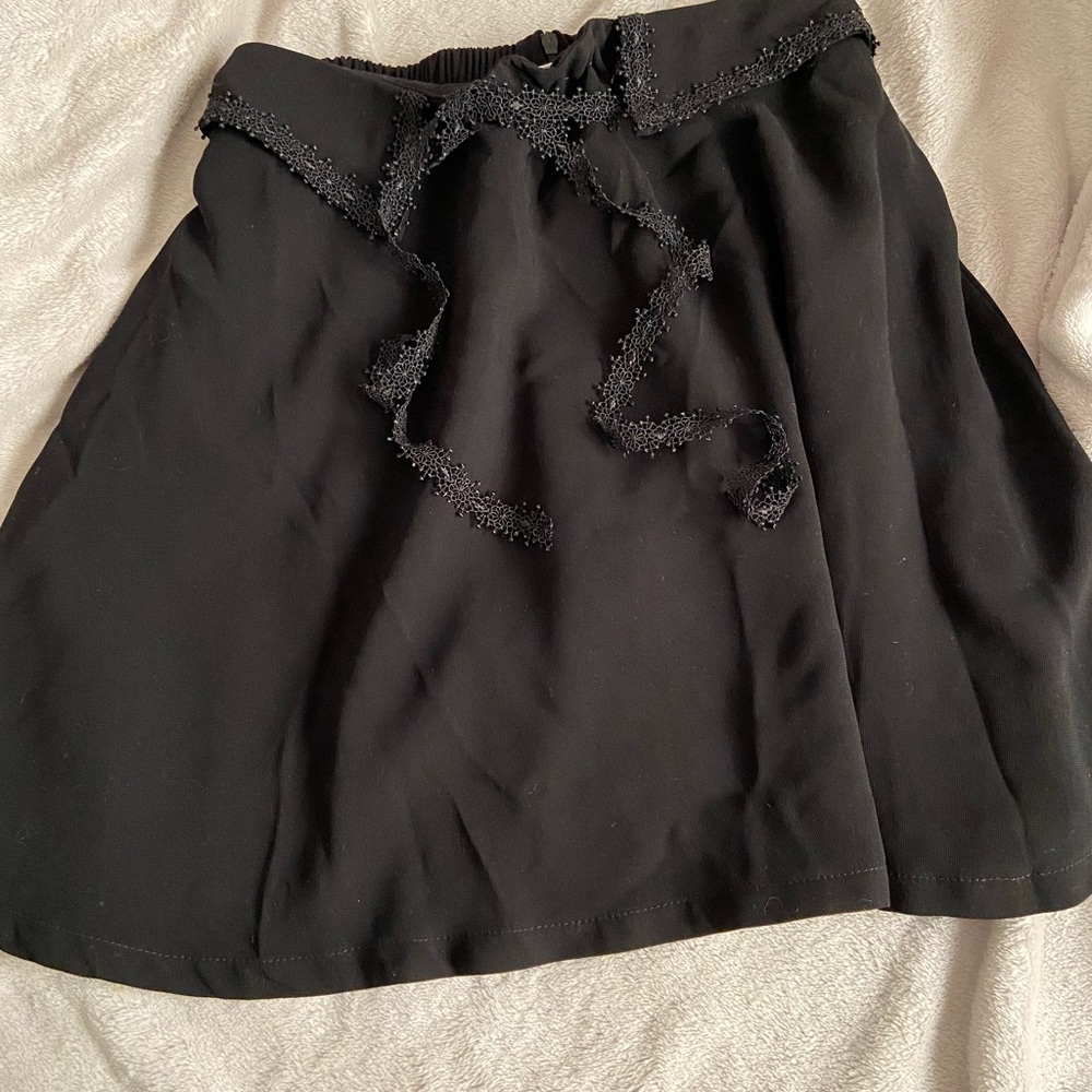 Black skirt